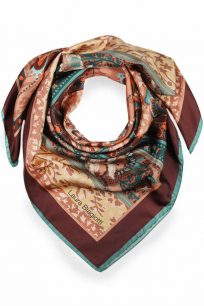 satek-z-hedvabí-v-hnede-barve